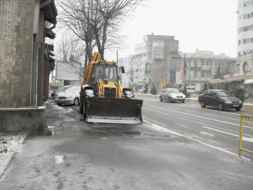 DRDP Constanţa îşi măreşte parcul utilajelor de deszăpezire: două autofreze au ajuns deja